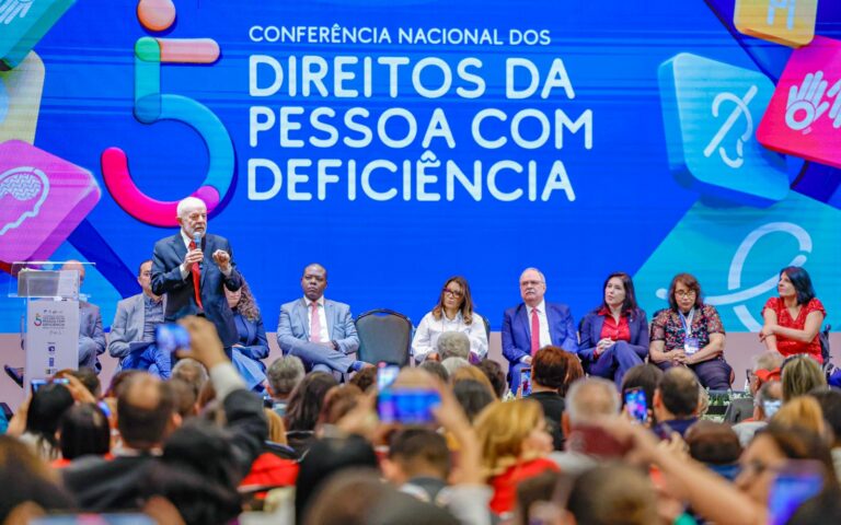 Governo Federal anuncia o SisTEA — Canal Autismo / Revista Autismo